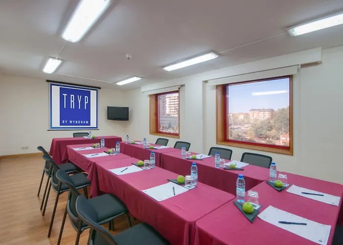 Hotel Aeminium Affiliated By Melia 4*