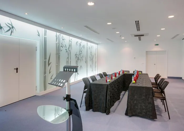 Hotel Aeminium, Affiliated By Meliá 4*