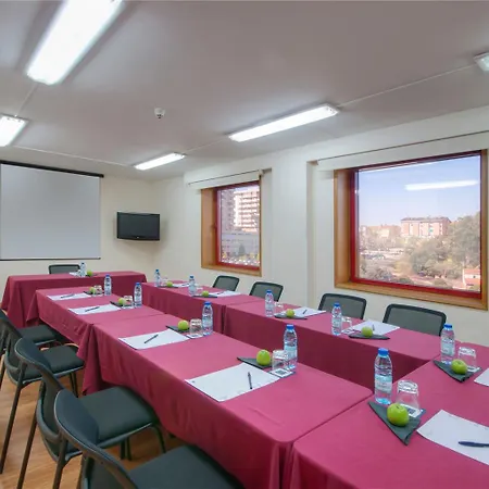 Aeminium, Affiliated By Melia فندق